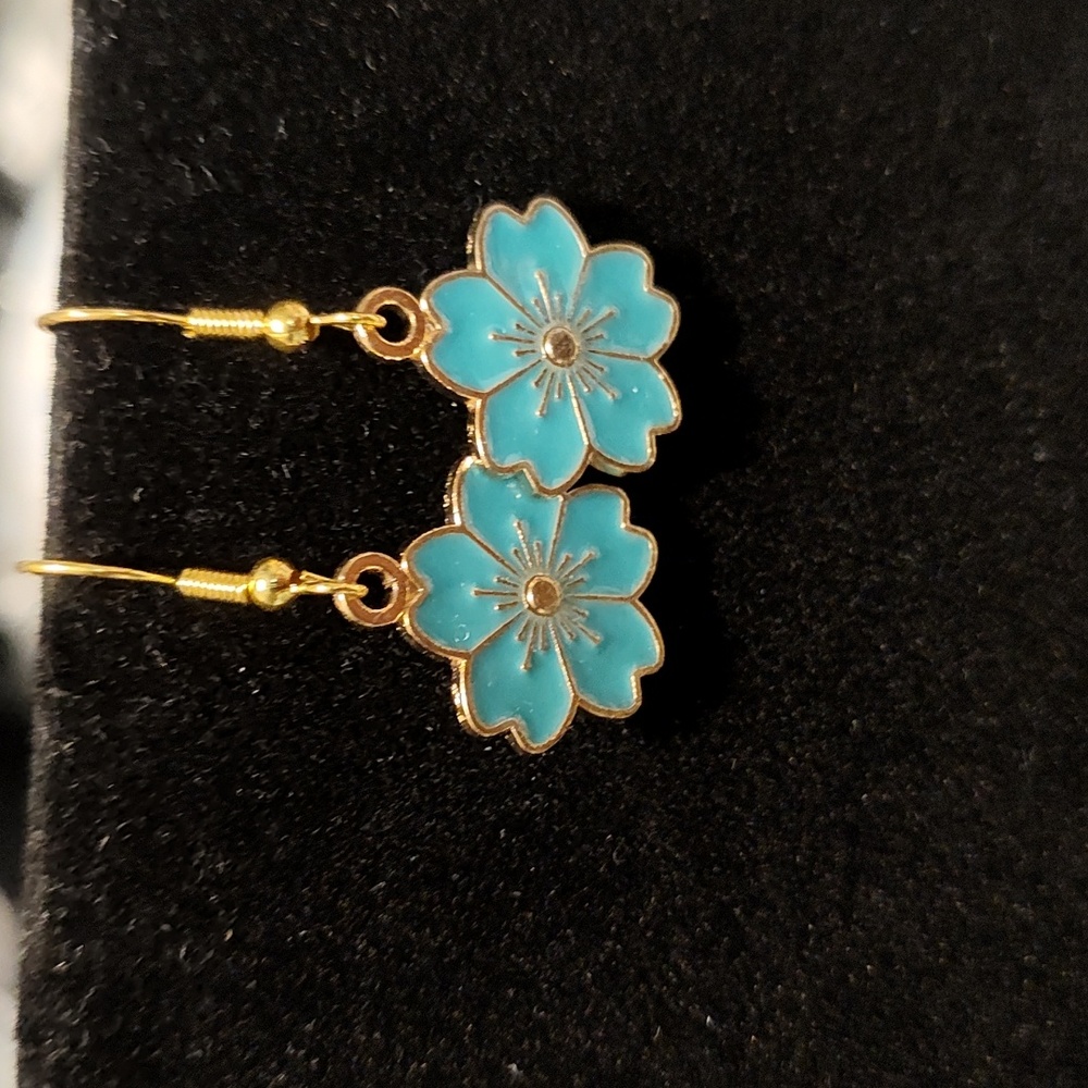 Teal/turquoise Dogwood dangle earrings